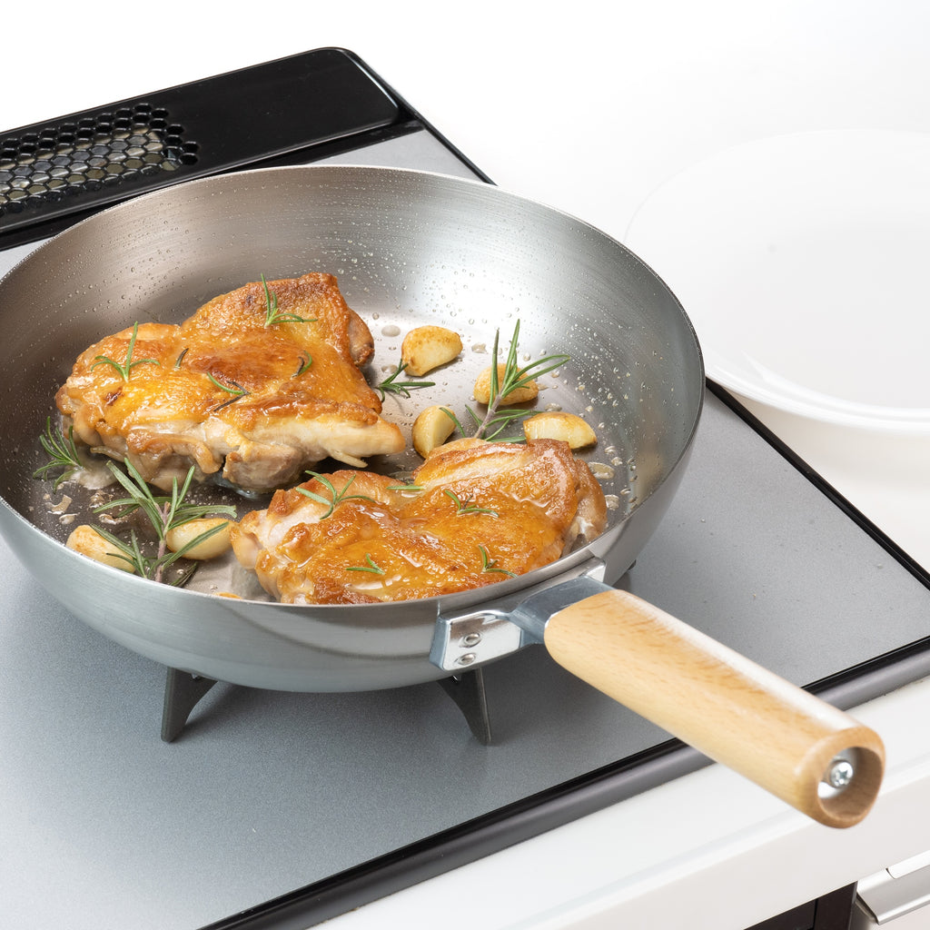 Poêle en acier carbone made in japan japon sans PFOA PFAS equivalent debuyer