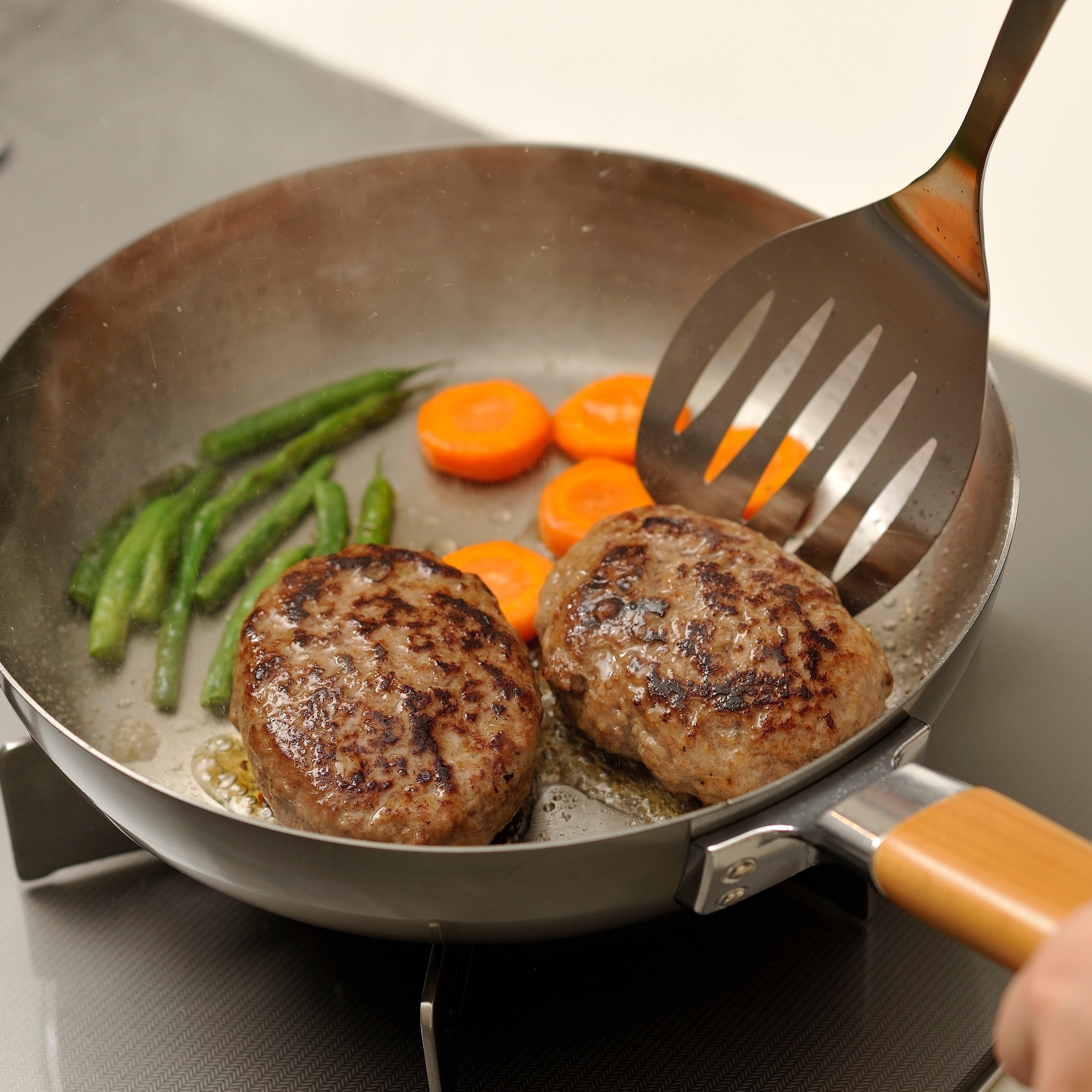 Poêle en acier carbone made in japan japon sans PFOA PFAS equivalent debuyer
