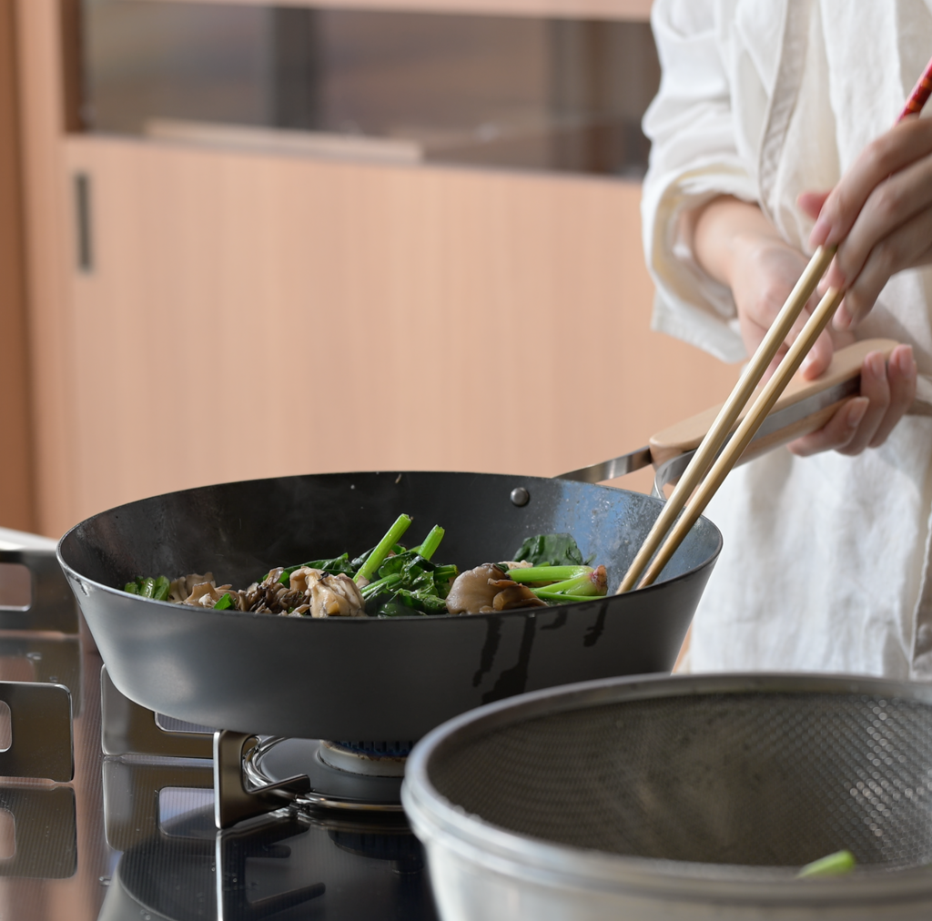 Sauteuse en acier nitruré