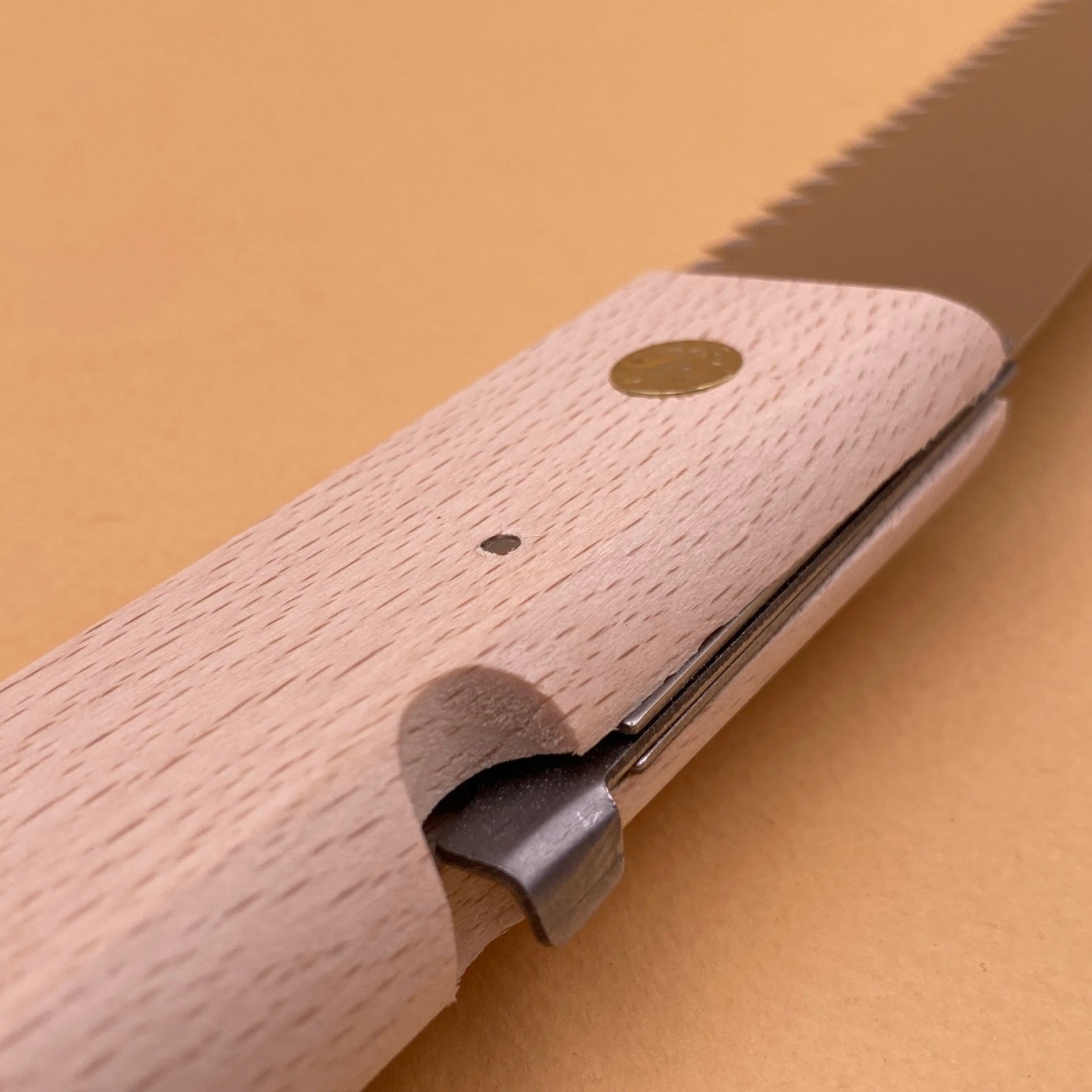 "Moku" folding pruning saw