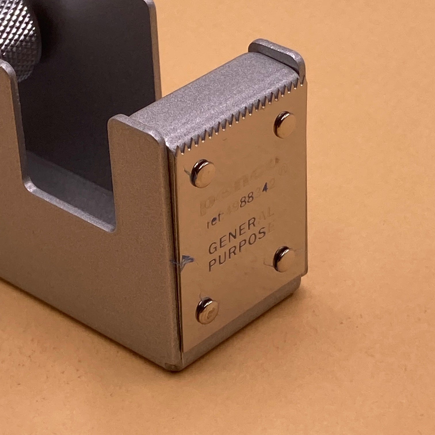 Dévidoirs de ruban adhésif