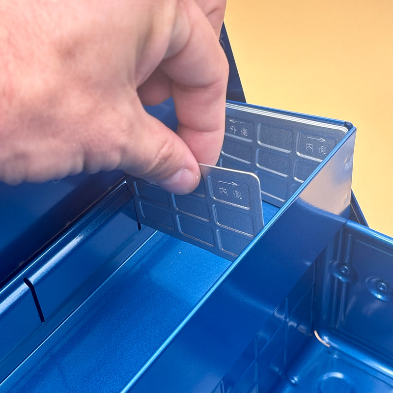 boîte à outils TOYO steel Japonaise à étages escamotable bleue métal