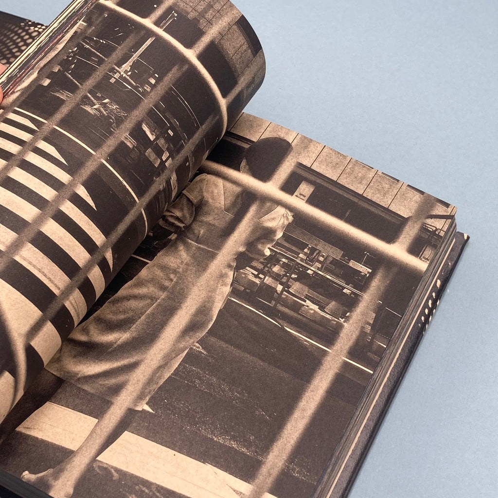 Daidō Moriyama // Tokyo : Ongoing Bookshop M livre photo