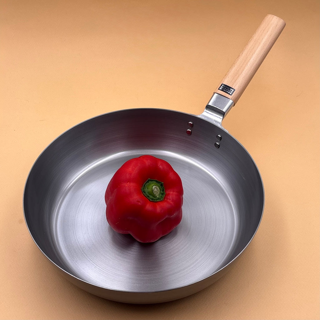 Poêle en acier carbone made in japan japon sans PFOA PFAS equivalent debuyer