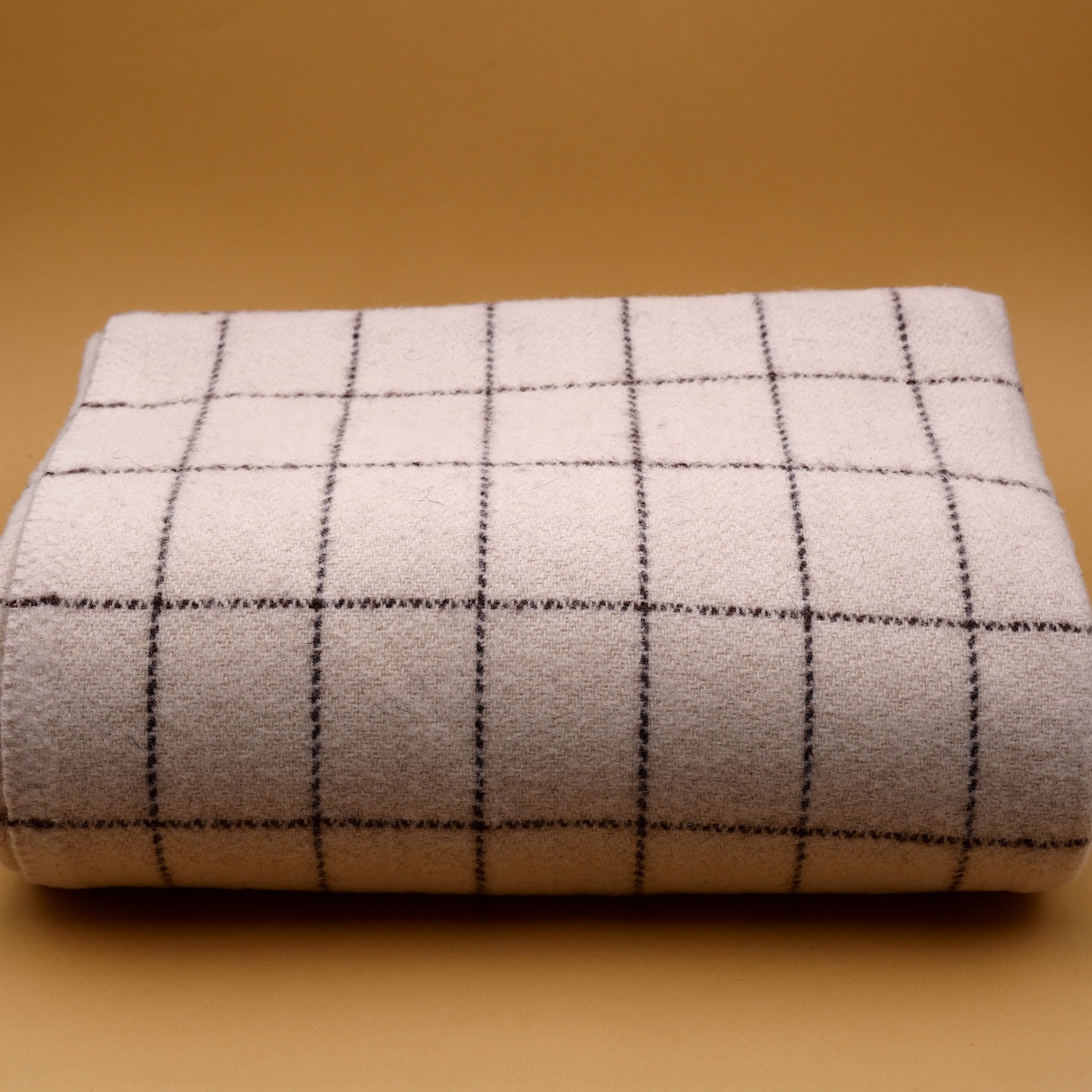 plaid en laine europe portugal france mouton artisanal chaud