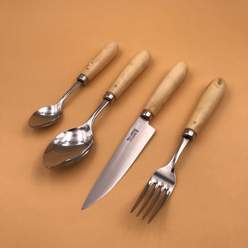 Couteau de chef artisanal lame carbone et bois de buis – UTILE & ORDINAIRE