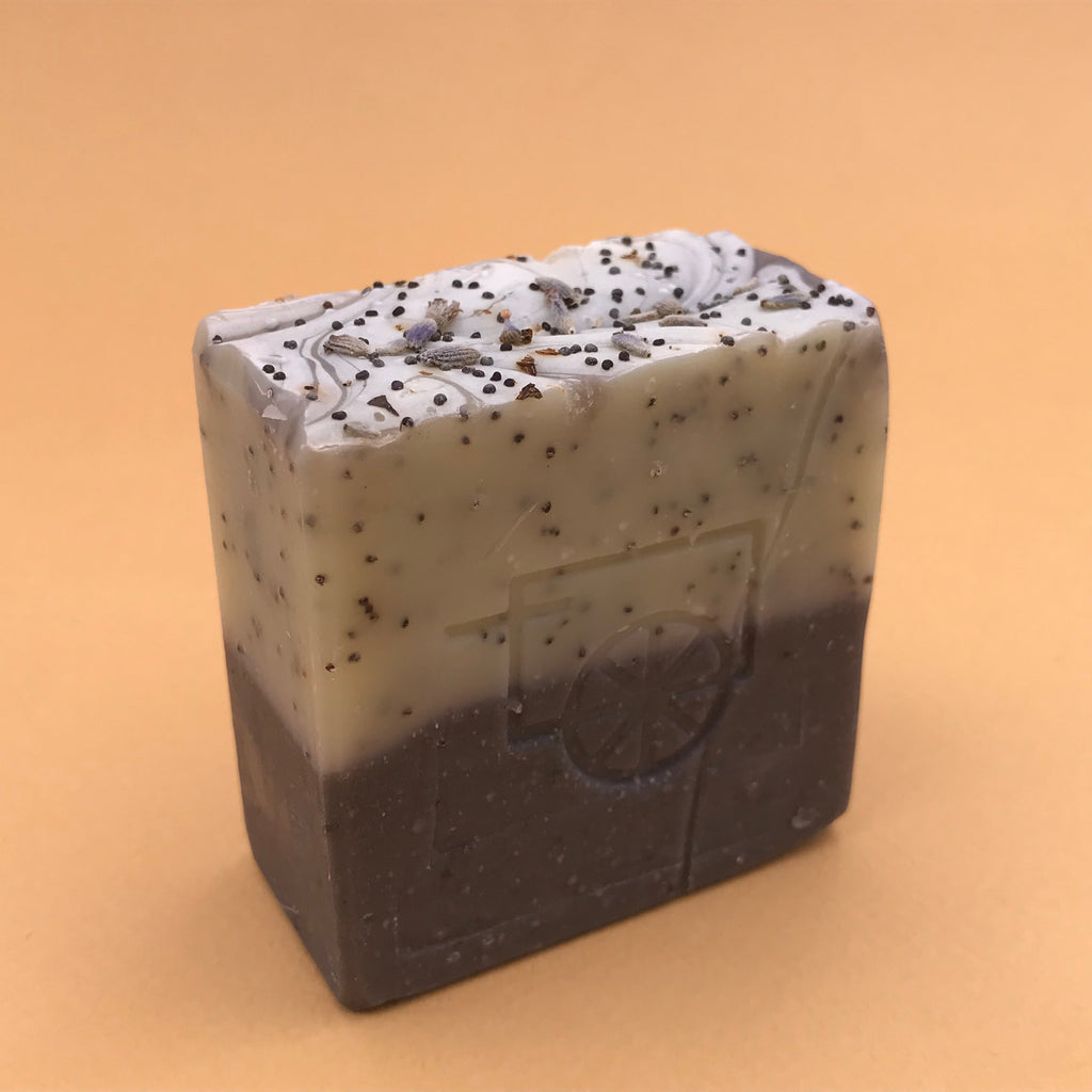 Jabón exfoliante suave "Poppy"
