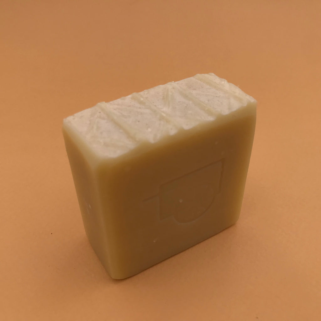 Savon au lait de chèvre "MPee"