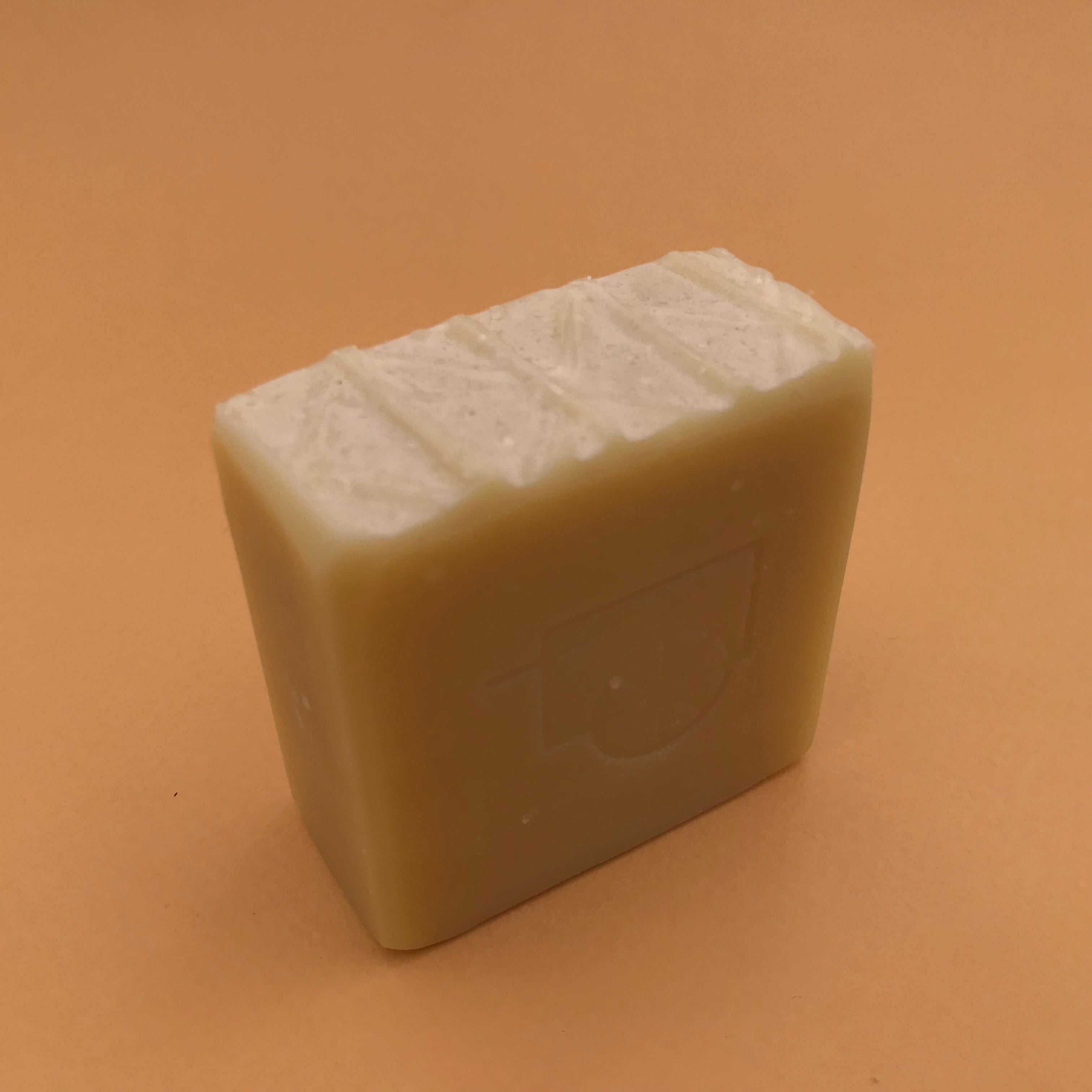 “MPee” goat’s milk soap