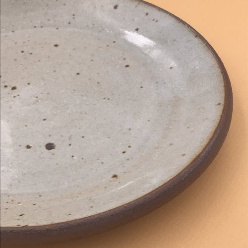 Assiette plate "Dolomite" - UTILE & ORDINAIRE