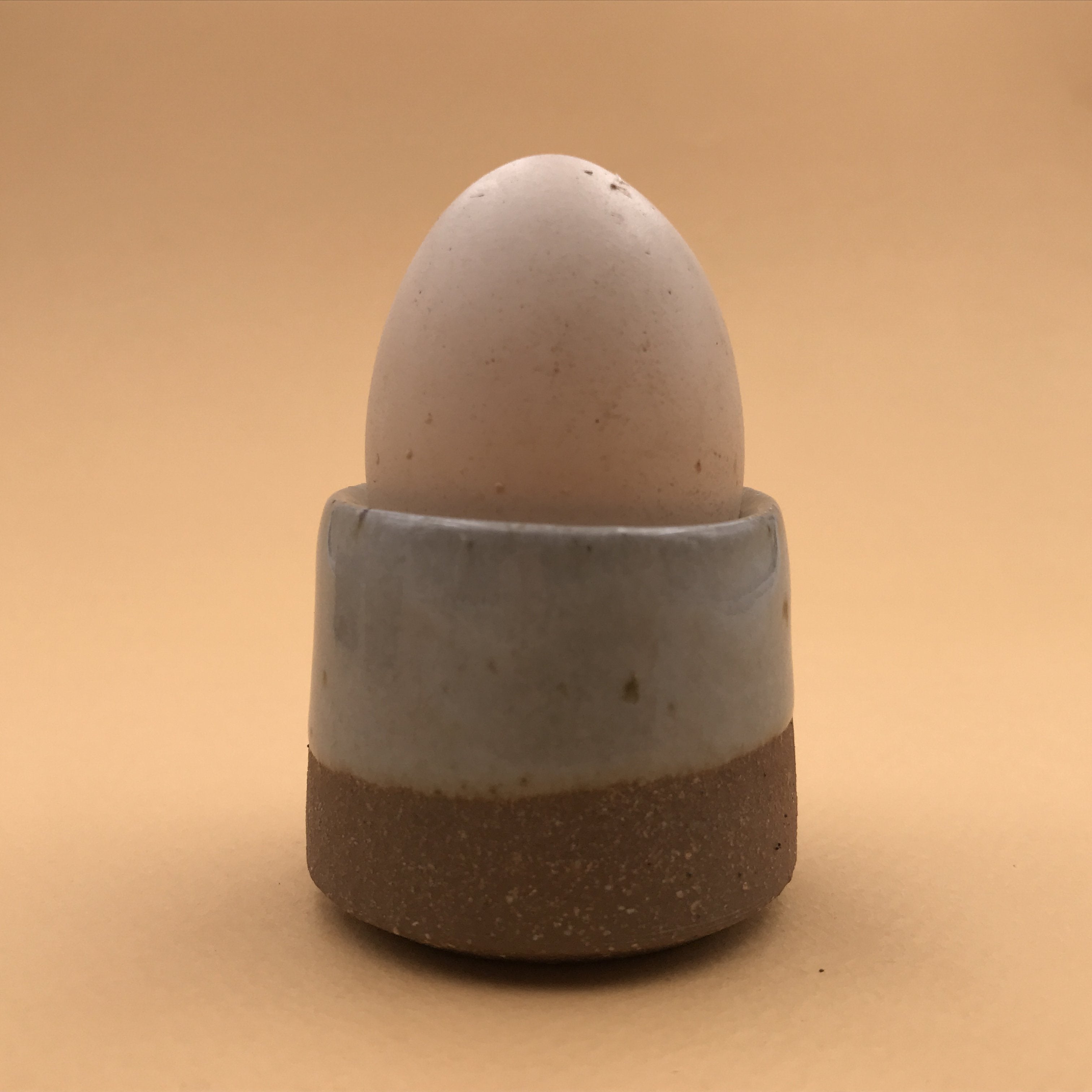 Coquetier en grès - UTILE & ORDINAIRE