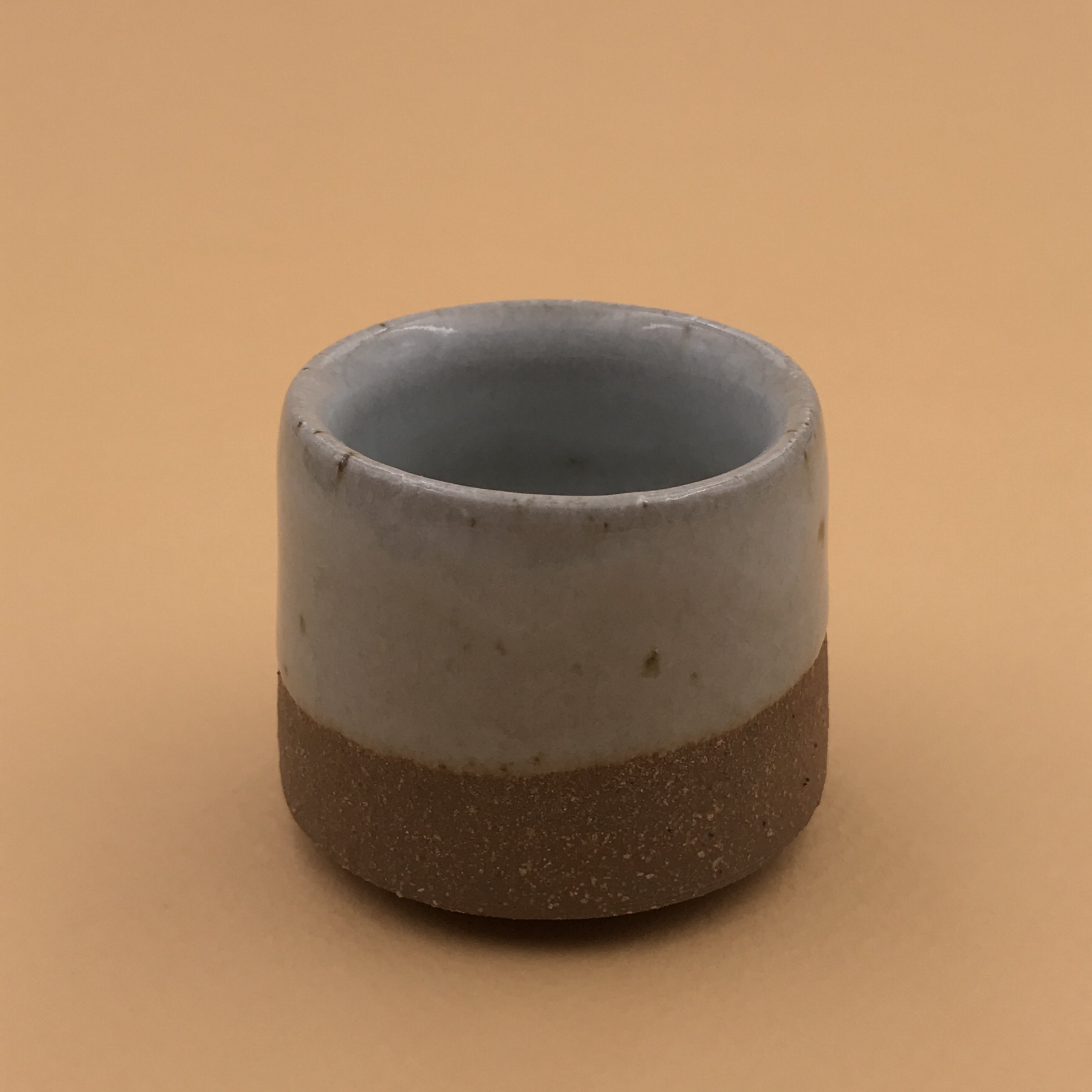 Coquetier en grès - UTILE & ORDINAIRE