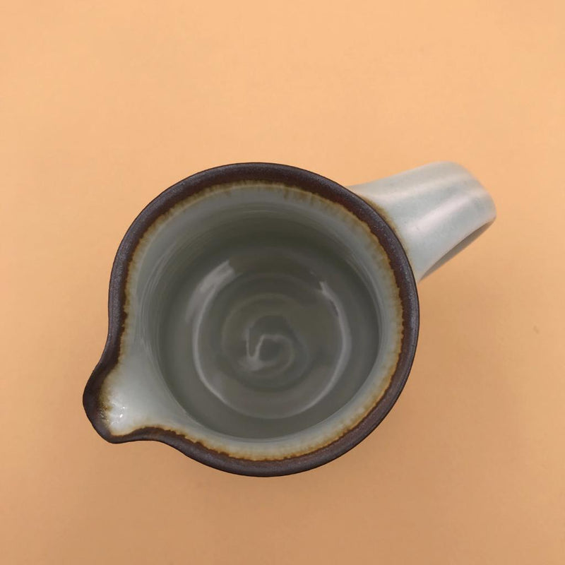Pot à lait en porcelaine - UTILE & ORDINAIRE