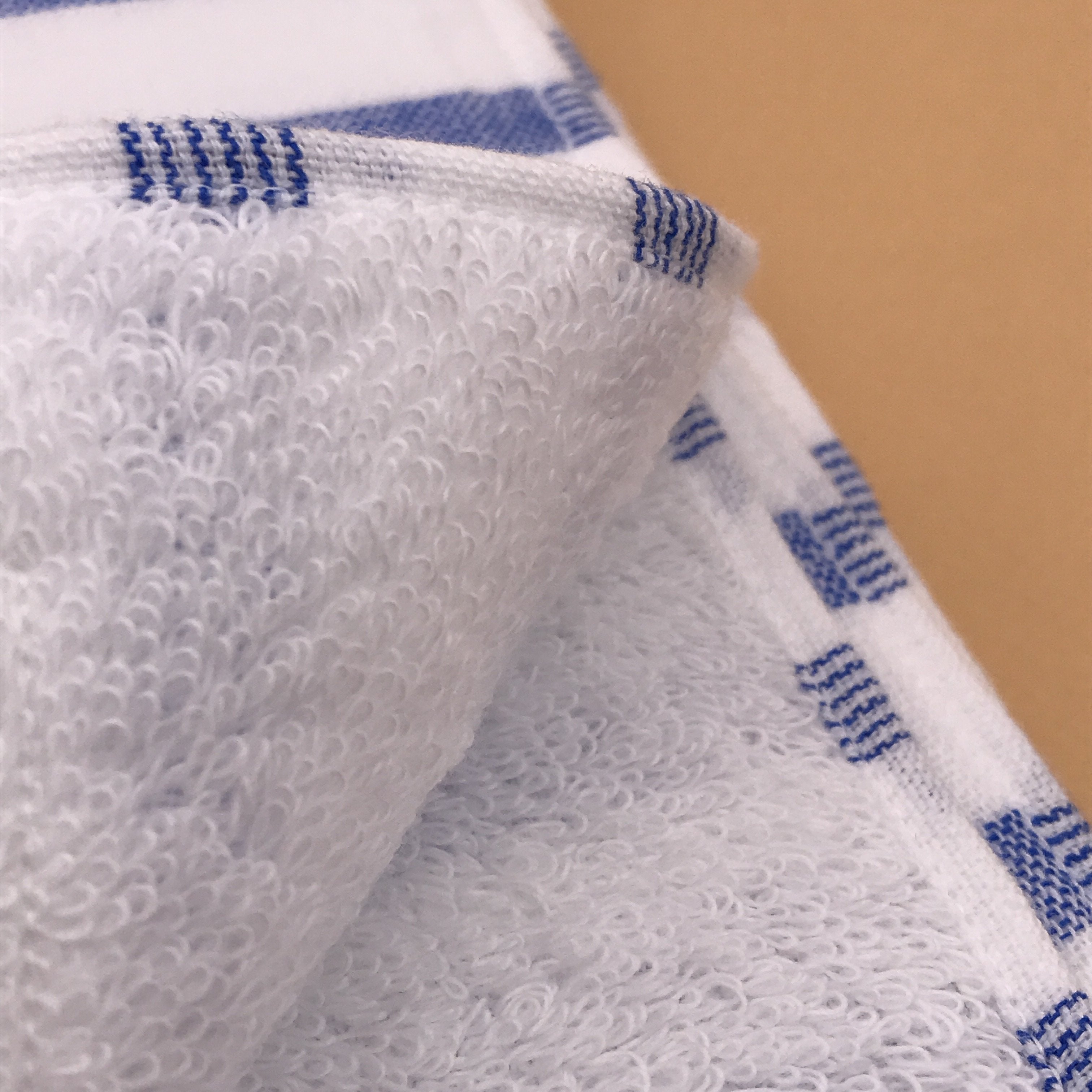 Serviette pour visage et mains d'Imabari - UTILE & ORDINAIRE