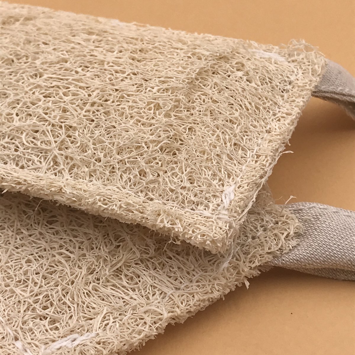 Tampons à récurer en luffa - UTILE & ORDINAIRE